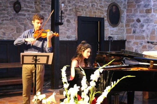 Programa Sábados musicales 2026, en Álava: Julen Arzamendi y Alaitz Artola