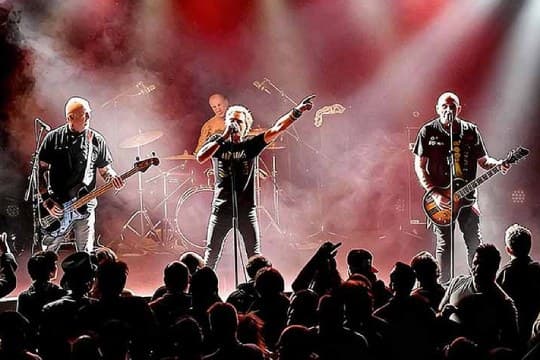 GBH + LARSEN + DEAF DEVILS + THE CAPACES