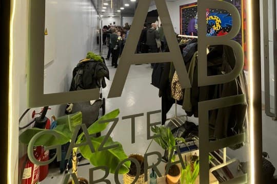 Labe Gazte Laborategia: "Burullo"