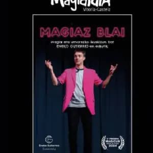 Actuación de magia familiar Magiaz blai