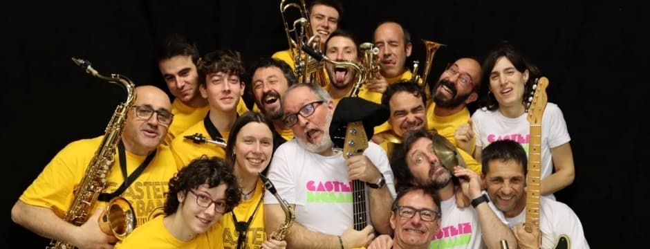 Concierto: a cargo  de la Gasteiz Big Band