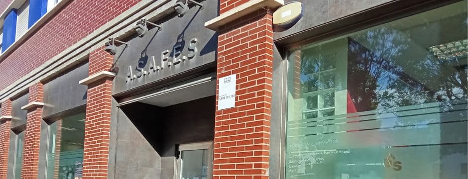 Visita al local asociativo de ASAFES